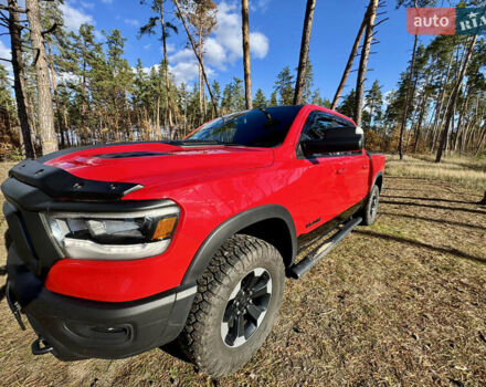Красный Додж RAM 1500, объемом двигателя 5.65 л и пробегом 200 тыс. км за 39000 $, фото 31 на Automoto.ua