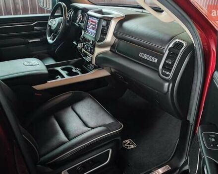 Красный Додж RAM 1500, объемом двигателя 5.7 л и пробегом 128 тыс. км за 39990 $, фото 11 на Automoto.ua
