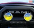 Красный Додж RAM 1500, объемом двигателя 5.65 л и пробегом 47 тыс. км за 48000 $, фото 2 на Automoto.ua