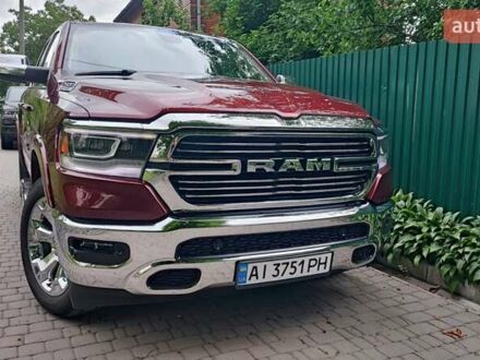 Додж RAM 1500 2019 в Белой Церкве на Automoto.ua Красный Додж RAM 1500, объемом двигателя 5.7 л и пробегом 128 тыс. км за 39990 $, фото 1 на Automoto.ua