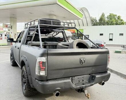 Додж RAM 1500, объемом двигателя 5.7 л и пробегом 200 тыс. км за 16400 $, фото 3 на Automoto.ua