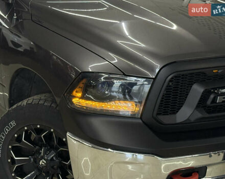 Додж RAM 1500 2014 в Николаеве на Automoto.ua Серый Додж RAM 1500, объемом двигателя 2.99 л и пробегом 254 тыс. км за 26499 $, фото 2 на Automoto.ua