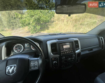 Серый Додж RAM 1500, объемом двигателя 3 л и пробегом 169 тыс. км за 25000 $, фото 26 на Automoto.ua