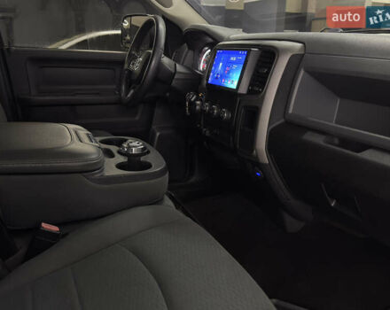 Додж RAM 1500 2014 в Николаеве на Automoto.ua Серый Додж RAM 1500, объемом двигателя 2.99 л и пробегом 254 тыс. км за 26499 $, фото 18 на Automoto.ua