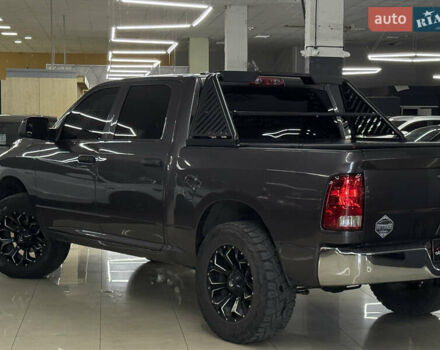 Додж RAM 1500 2014 в Николаеве на Automoto.ua Серый Додж RAM 1500, объемом двигателя 2.99 л и пробегом 254 тыс. км за 26499 $, фото 12 на Automoto.ua