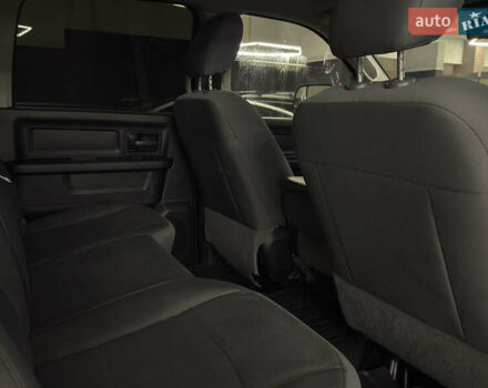 Додж RAM 1500 2014 в Николаеве на Automoto.ua Серый Додж RAM 1500, объемом двигателя 2.99 л и пробегом 254 тыс. км за 26499 $, фото 21 на Automoto.ua