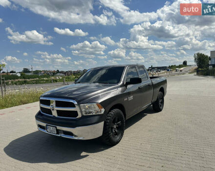 Серый Додж RAM 1500, объемом двигателя 5.7 л и пробегом 241 тыс. км за 24900 $, фото 45 на Automoto.ua