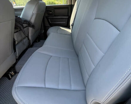 Серый Додж RAM 1500, объемом двигателя 2.99 л и пробегом 365 тыс. км за 26500 $, фото 16 на Automoto.ua