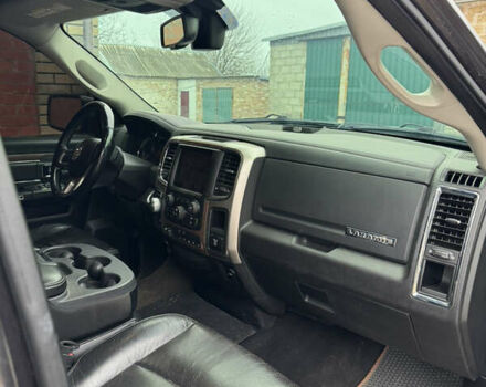 Серый Додж RAM 1500, объемом двигателя 5.7 л и пробегом 198 тыс. км за 29000 $, фото 7 на Automoto.ua