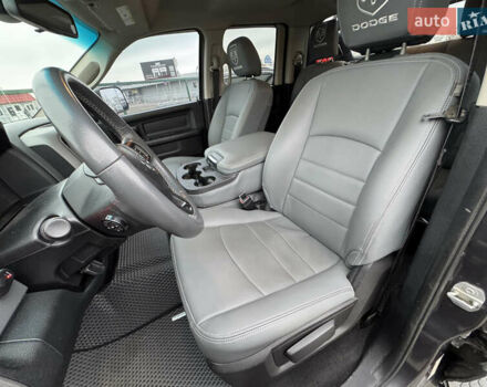Серый Додж RAM 1500, объемом двигателя 2.99 л и пробегом 378 тыс. км за 26490 $, фото 17 на Automoto.ua
