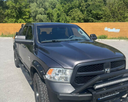 Серый Додж RAM 1500, объемом двигателя 2.99 л и пробегом 365 тыс. км за 26500 $, фото 5 на Automoto.ua