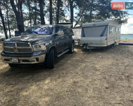 Серый Додж RAM 1500, объемом двигателя 5.7 л и пробегом 198 тыс. км за 29000 $, фото 6 на Automoto.ua
