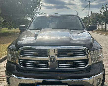 Серый Додж RAM 1500, объемом двигателя 3 л и пробегом 280 тыс. км за 25500 $, фото 3 на Automoto.ua