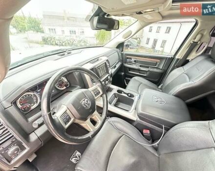 Додж RAM 1500 2016 в Умани на Automoto.ua Серый Додж RAM 1500, объемом двигателя 2.99 л и пробегом 240 тыс. км за 27000 $, фото 11 на Automoto.ua
