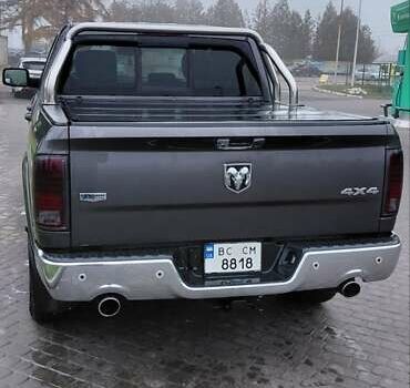 Серый Додж RAM 1500, объемом двигателя 3 л и пробегом 170 тыс. км за 34500 $, фото 1 на Automoto.ua