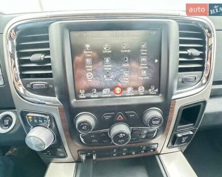Додж RAM 1500 2016 в Умани на Automoto.ua Серый Додж RAM 1500, объемом двигателя 2.99 л и пробегом 240 тыс. км за 27000 $, фото 9 на Automoto.ua