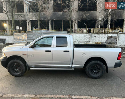 Серый Додж RAM 1500, объемом двигателя 2.99 л и пробегом 165 тыс. км за 26400 $, фото 3 на Automoto.ua