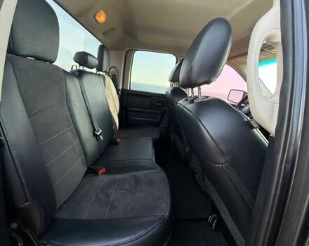 Додж RAM 1500 2016 в Одессе на Automoto.ua Серый Додж RAM 1500, объемом двигателя 5.7 л и пробегом 316 тыс. км за 19500 $, фото 5 на Automoto.ua