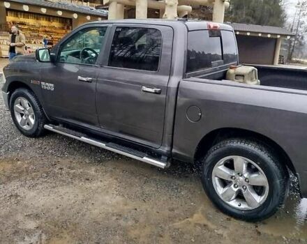 Серый Додж RAM 1500, объемом двигателя 3 л и пробегом 190 тыс. км за 27500 $, фото 2 на Automoto.ua
