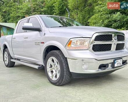 Додж RAM 1500 2016 в Умани на Automoto.ua Серый Додж RAM 1500, объемом двигателя 2.99 л и пробегом 240 тыс. км за 27000 $, фото 7 на Automoto.ua