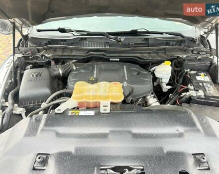 Додж RAM 1500 2016 в Умани на Automoto.ua Серый Додж RAM 1500, объемом двигателя 2.99 л и пробегом 240 тыс. км за 27000 $, фото 4 на Automoto.ua
