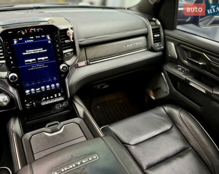 Додж RAM 1500 2019 в Харькове на Automoto.ua Серый Додж RAM 1500, объемом двигателя 5.7 л и пробегом 65 тыс. км за 60000 $, фото 32 на Automoto.ua