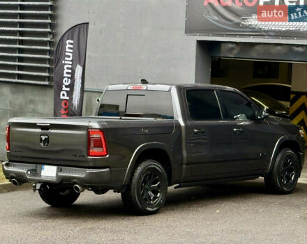 Додж RAM 1500 2019 в Харькове на Automoto.ua Серый Додж RAM 1500, объемом двигателя 5.7 л и пробегом 65 тыс. км за 60000 $, фото 8 на Automoto.ua
