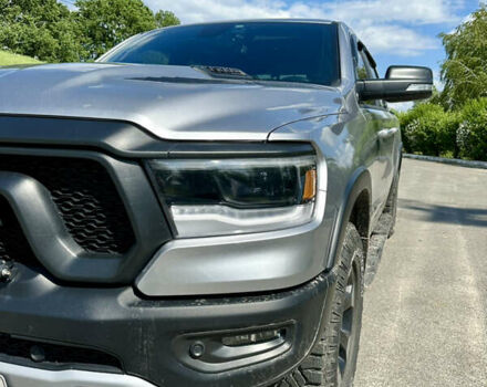 Серый Додж RAM 1500, объемом двигателя 5.7 л и пробегом 80 тыс. км за 39500 $, фото 4 на Automoto.ua