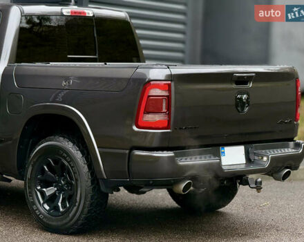 Додж RAM 1500 2019 в Харькове на Automoto.ua Серый Додж RAM 1500, объемом двигателя 5.7 л и пробегом 65 тыс. км за 60000 $, фото 11 на Automoto.ua