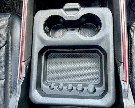 Серый Додж RAM 1500, объемом двигателя 5.7 л и пробегом 80 тыс. км за 39500 $, фото 18 на Automoto.ua