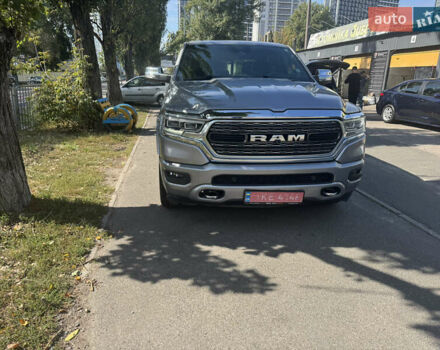 Серый Додж RAM 1500, объемом двигателя 0 л и пробегом 133 тыс. км за 60000 $, фото 1 на Automoto.ua
