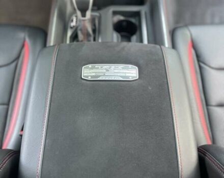 Серый Додж RAM 1500, объемом двигателя 6.2 л и пробегом 44 тыс. км за 105900 $, фото 31 на Automoto.ua