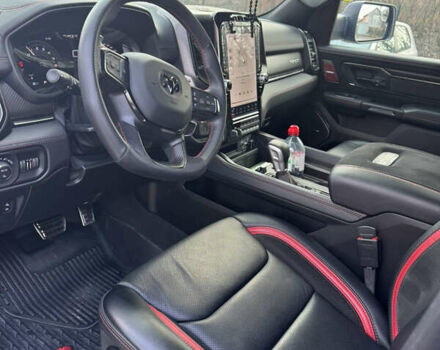 Серый Додж RAM 1500, объемом двигателя 6.2 л и пробегом 10 тыс. км за 170000 $, фото 21 на Automoto.ua