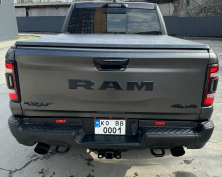 Серый Додж RAM 1500, объемом двигателя 6.2 л и пробегом 10 тыс. км за 170000 $, фото 5 на Automoto.ua