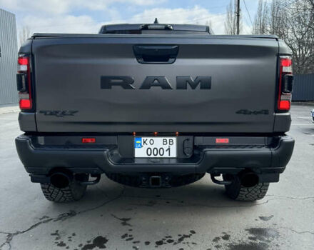 Серый Додж RAM 1500, объемом двигателя 6.2 л и пробегом 10 тыс. км за 170000 $, фото 4 на Automoto.ua