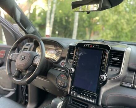 Серый Додж RAM 1500, объемом двигателя 6.2 л и пробегом 44 тыс. км за 105900 $, фото 21 на Automoto.ua