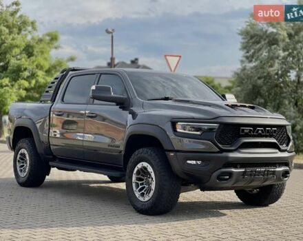 Серый Додж RAM 1500, объемом двигателя 6.2 л и пробегом 44 тыс. км за 105900 $, фото 17 на Automoto.ua