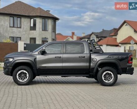Серый Додж RAM 1500, объемом двигателя 6.2 л и пробегом 44 тыс. км за 105900 $, фото 13 на Automoto.ua