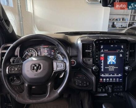 Серый Додж RAM 1500, объемом двигателя 6.2 л и пробегом 36 тыс. км за 130000 $, фото 18 на Automoto.ua