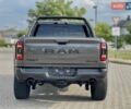 Серый Додж RAM 1500, объемом двигателя 6.2 л и пробегом 44 тыс. км за 105900 $, фото 12 на Automoto.ua