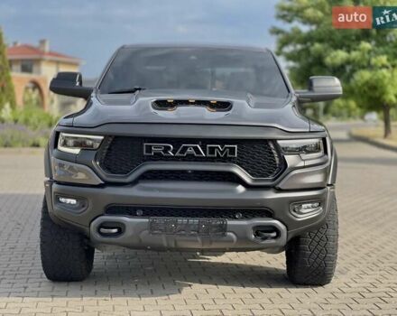 Серый Додж RAM 1500, объемом двигателя 6.2 л и пробегом 44 тыс. км за 105900 $, фото 16 на Automoto.ua