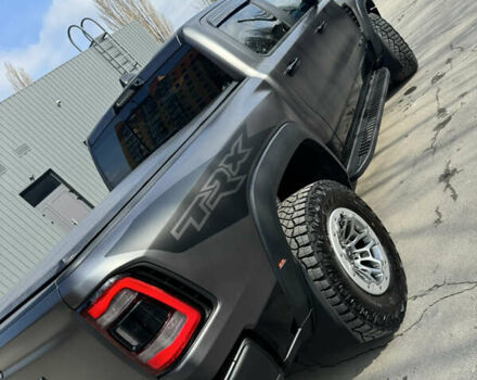 Серый Додж RAM 1500, объемом двигателя 6.2 л и пробегом 10 тыс. км за 170000 $, фото 8 на Automoto.ua
