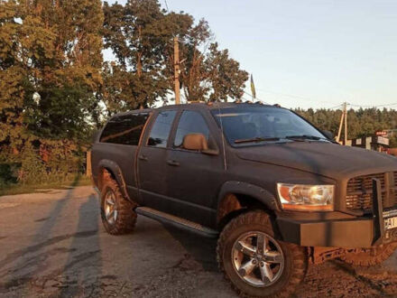 Додж RAM 1500 2005 в Киеве на Automoto.ua Серый Додж RAM 1500, объемом двигателя 4.7 л и пробегом 270 тыс. км за 9000 $, фото 1 на Automoto.ua