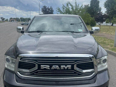 Додж RAM 1500 2016 в Черкассах на Automoto.ua Серый Додж RAM 1500, объемом двигателя 5.65 л и пробегом 110 тыс. км за 33000 $, фото 1 на Automoto.ua