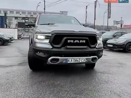 Додж RAM 1500 2019 у Києві на Automoto.ua Сірий Додж RAM 1500, об'ємом двигуна 5.7 л та пробігом 80 тис. км за 43000 $, фото 1 на Automoto.ua