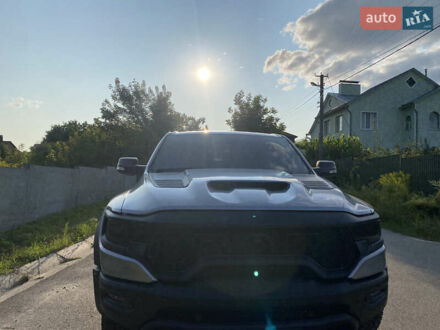 Додж RAM 1500 2021 в Василькове на Automoto.ua Серый Додж RAM 1500, объемом двигателя 5.7 л и пробегом 15 тыс. км за 49990 $, фото 1 на Automoto.ua