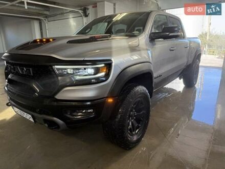 Додж RAM 1500 2021 в Хмельницком на Automoto.ua Серый Додж RAM 1500, объемом двигателя 6.2 л и пробегом 36 тыс. км за 130000 $, фото 1 на Automoto.ua