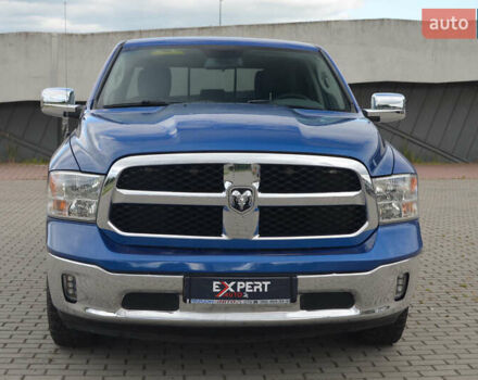 Синий Додж RAM 1500, объемом двигателя 5.7 л и пробегом 135 тыс. км за 23900 $, фото 1 на Automoto.ua