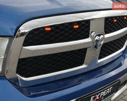 Синий Додж RAM 1500, объемом двигателя 5.7 л и пробегом 135 тыс. км за 23900 $, фото 10 на Automoto.ua