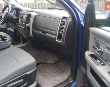 Синій Додж RAM 1500, об'ємом двигуна 5.7 л та пробігом 135 тис. км за 20200 $, фото 14 на Automoto.ua